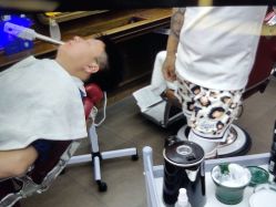 -贝勒爷专业男发