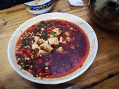 -乡土特色.冷锅鱼.牦牛肉汤锅