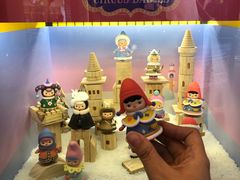 -泡泡玛特POPMART(崇文门国瑞城店)