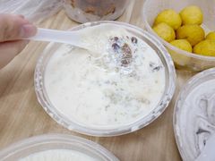 牛奶雪燕炖桃胶-双喜老铺(人民广场店)