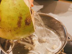 -椰小鸡·琼州糟粕醋·火锅(美兰缤纷城店)