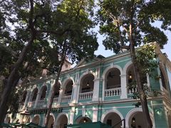 -星巴克臻选(广州沙面店)