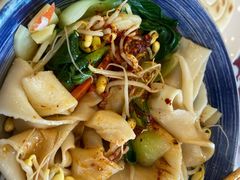 -秦香陕西食府(华贸天地店)