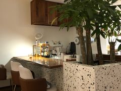 -Line 咖啡(石厦花园店)