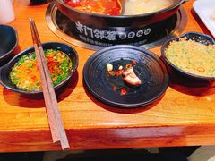-串门邻居串串火锅(云南南路店)