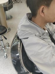 -环球蝶上美业连锁