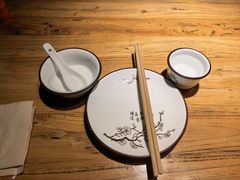 -小三峡食府(西五路店)