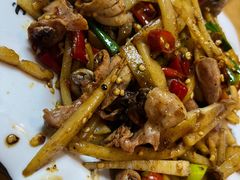 -牛八宝桂林米粉(八里庄店)