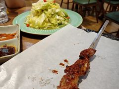 新疆烤羊肉串-贯贯吉·清真餐厅(浙江中路店)