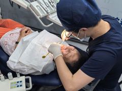 -上海仁爱医院口腔科 · 种植
