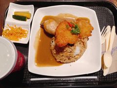 炸鸡扒配杂菜-大冒险家餐厅