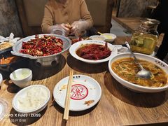 -叶派龙虾•招牌香辣蟹·海鲜(中海国际店)