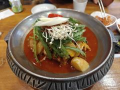 -喇喇排骨火锅·传统韩式脊骨汤(望京西园总店)