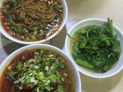 -崇州余荞面(落虹桥店)