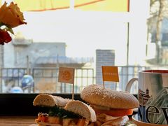 -Catch Bagel(芳草地店)