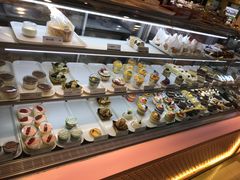 -樱花糕坊(凯德广场店)