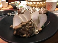 菌菇拼盘-炉小哥烤肉(朗悦公园茂店)