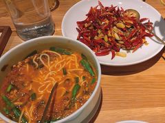 -一坐一忘云南菜(嘉里中心店)