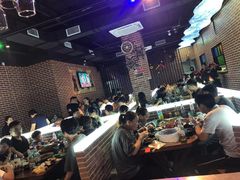 大堂-眼镜哥浦江夜宵大本营