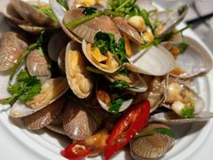 -明本湛江鸡•海鲜小厨(陈家祠店)