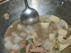 -大众跷脚牛肉馆·非遗传承单位(峨眉山店)