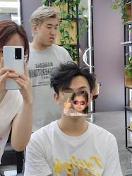 -藤野造型烫染·漂发