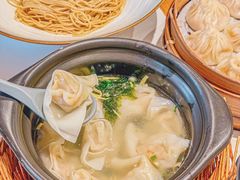 -馋三尺蟹粉小笼(人民广场店)