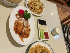 -陈阿婆鱼头泡饼·京味菜(复兴路店)