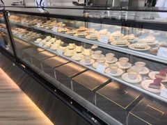 面包甜点陈列柜-PETIT PARIS 小巴黎(凯德1818店)