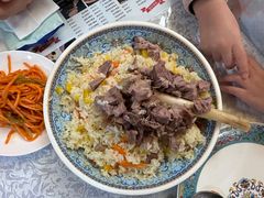 -汗腾格里·风味餐厅(新疆驻京办店)