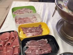 -羊家胡同·龙虾烧烤火锅(龙汇路店)