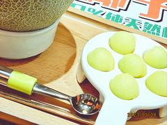 蜜瓜绵绵冰-糖糖屋•糖水•雪花冰店(时尚天河店)