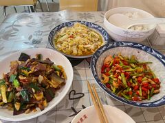 -浏阳河湘菜馆(五一支路店)