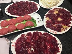 -名门潮牛·鲜牛肉海鲜火锅.烧烤自助餐厅(诚丰广场店)