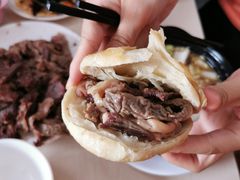 -闫家驴肉老店(华电一校店)