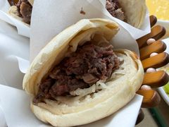 -闫家驴肉老店(华电一校店)