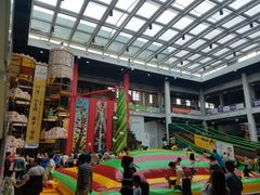 -蒙特利亲子乐园