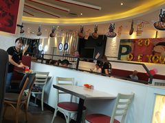 -必胜客(武汉欢乐谷店)