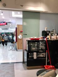 -Kraemer Paris  苏豪路易士·嘉玛发廊