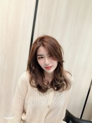 -HAIR CORNER