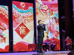 -南风大剧院莎梦二人转剧场