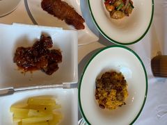 -沁香庭中餐厅·川粤菜(重庆高新假日酒店)