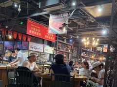 -琥珀老六龙虾(四里河店)