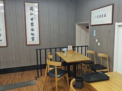 -陇上全荟兰州传统牛肉面(延吉路店)