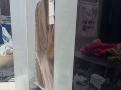 -福奈特洗衣洗鞋(宝华广场店)