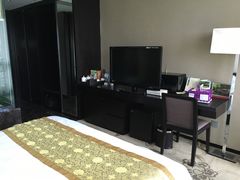 -上海怡沁园度假酒店