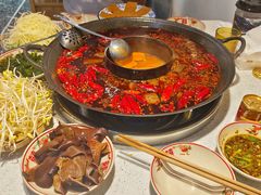-蛙鱼潭美蛙鱼头火锅(解放碑瑞富广场店)