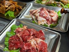 -围炉肉舍丹东海鲜烤肉·烤活鳗(步行街店)