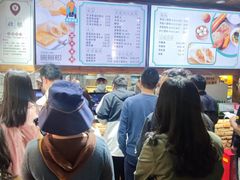 -弄堂咪道-饭香·面香·馄饨香(兴梅店)