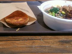 -百味郭豆腐脑(巧克力公寓店)